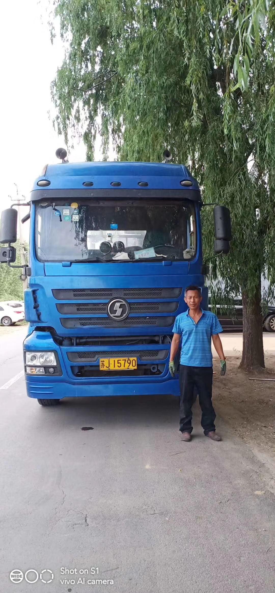 江蘇客戶智能化多功能衛(wèi)生紙復(fù)卷機，抽紙機發(fā)貨